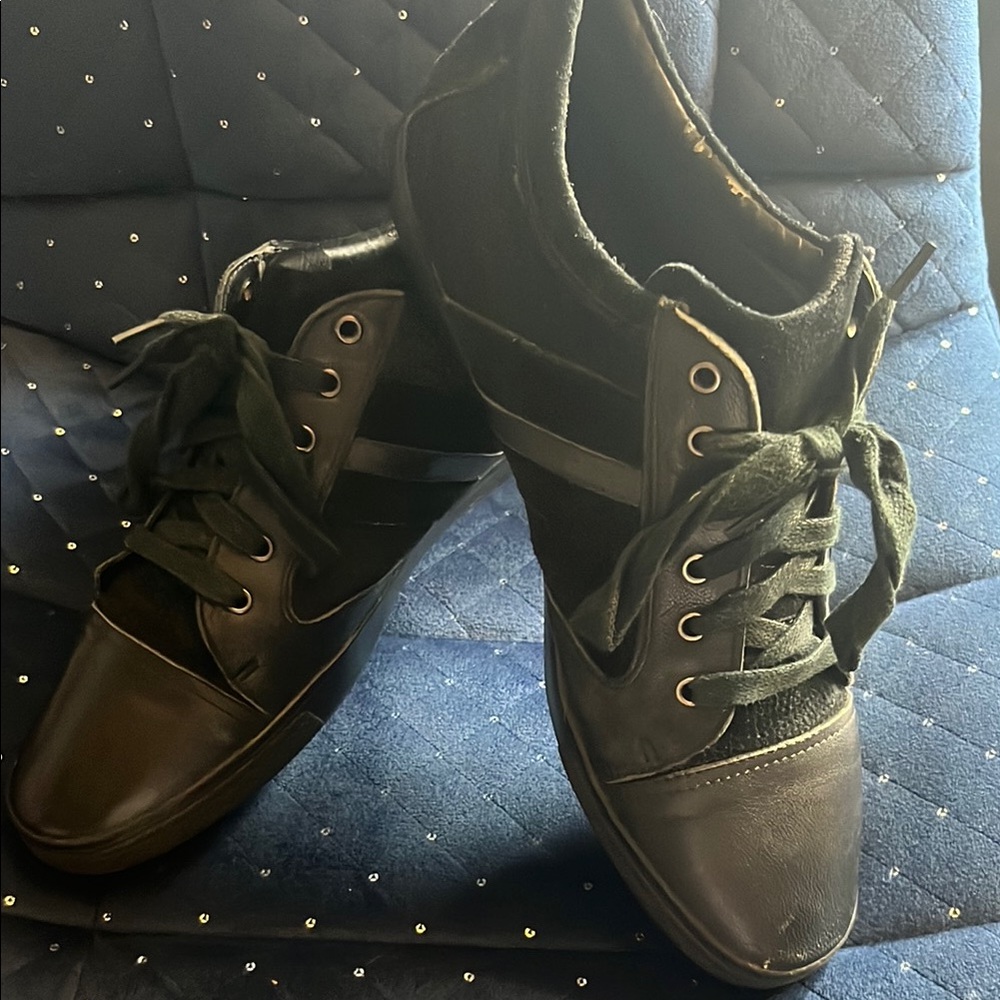 Men's Black High-Top Sneakers